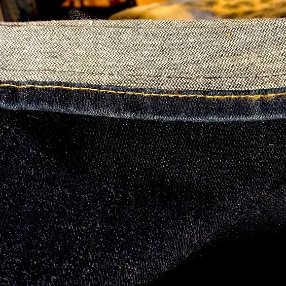 True Religion | Joey | Size 26 - Picture 11 of 12